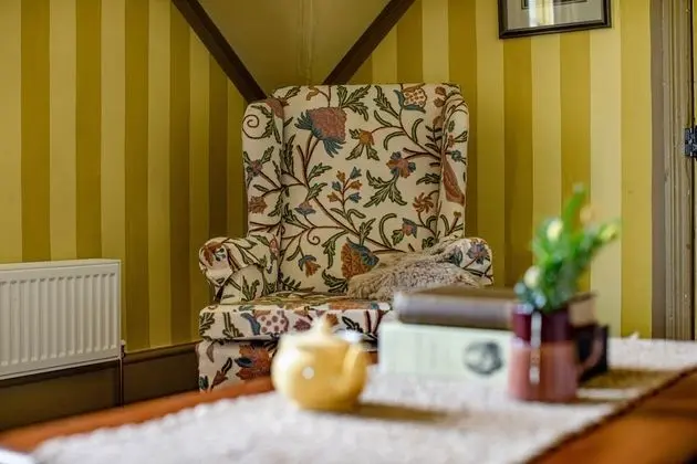 Deluxe Kır Evi, Şömine, Avlu