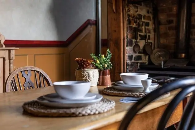 Deluxe Kır Evi, Şömine, Avlu