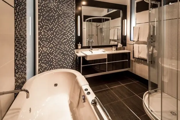Luxury Ev, 3 Yatak Odası, Jakuzi, Bahçeli