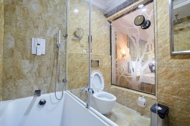Royal Oda, Havuz Kullanımı