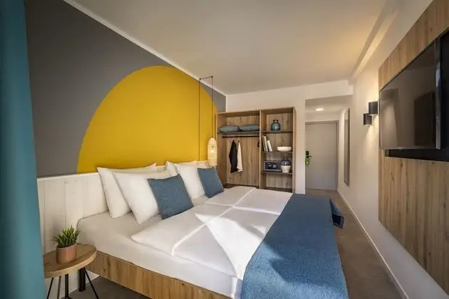 Room for 2