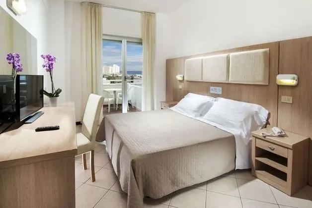 Tek Büyük veya İki Ayrı Yataklı Oda