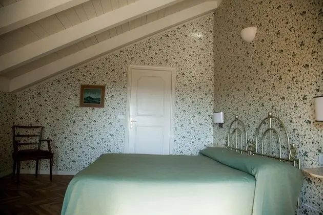 Comfort Tek Büyük Yataklı Oda, Teras, Tepe Manzaralı