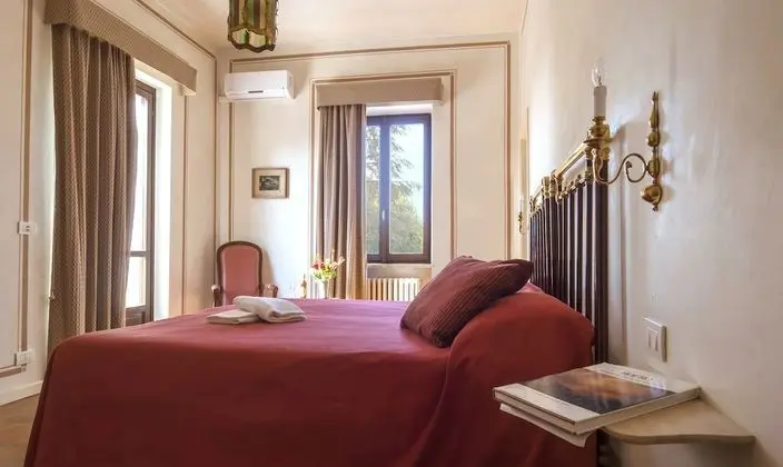 Comfort Tek Büyük Yataklı Oda, Teras, Tepe Manzaralı