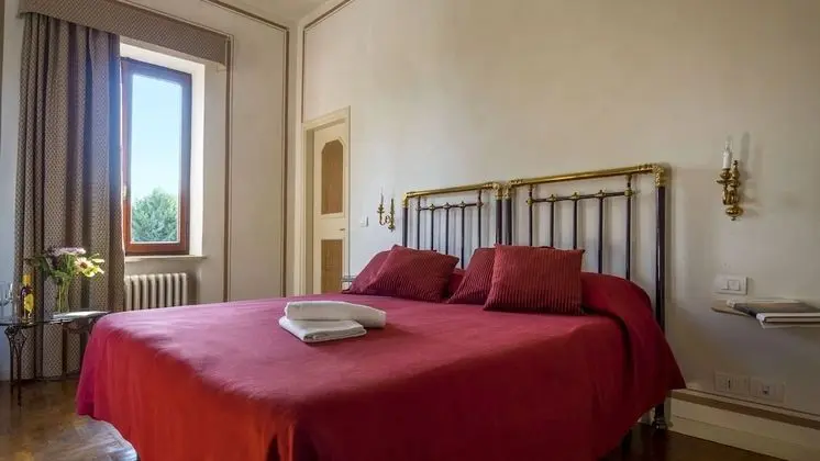 Comfort Tek Büyük Yataklı Oda, Teras, Tepe Manzaralı