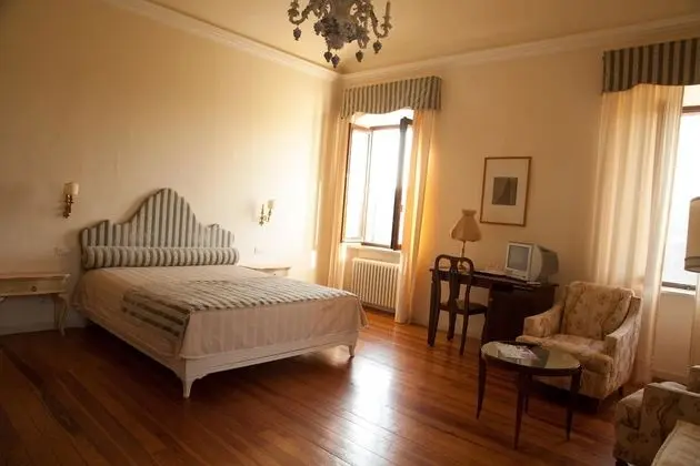 Junior Süit, Üzüm Asması Manzaralı