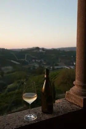 Junior Süit, Üzüm Asması Manzaralı