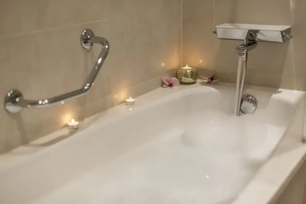 Deluxe Tek Büyük veya İki Ayrı Yataklı Oda, Şehir Manzaralı