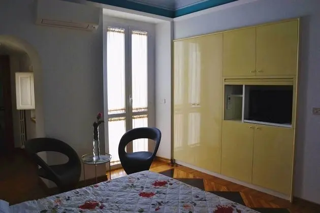 Süit, Jakuzi (del Duca)