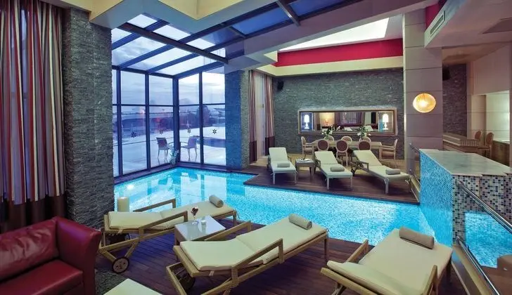 Diamond Suite