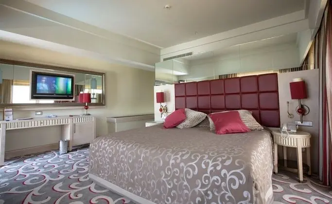 Diamond Suite