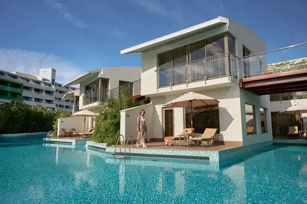 https://images.etstur.com/imgproxy/resize/2560x1440/files/images/hotelImages/etsrooms/304/Cornelia_Diamond_Golf_Resort___Spa_20260504175538_2.jpg