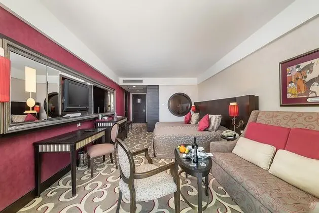 Standart Deniz Manzaralı Oda