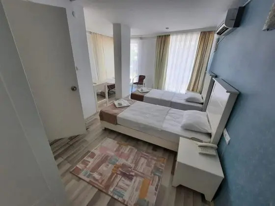 Çift Kişilik, Veranda Manzaralı, Balkonsuz