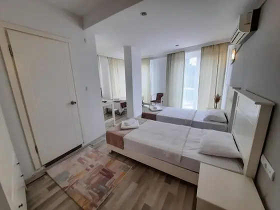 Çift Kişilik, Veranda Manzaralı, Balkonsuz