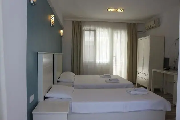 Geniş Aile Odası, Veranda Manzaralı, Balkonlu