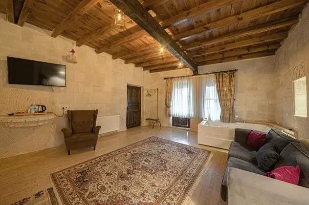 King Cave Suite, , Jakuzili