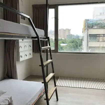 Ortak Ranzalı Oda, Sadece kadınlar için