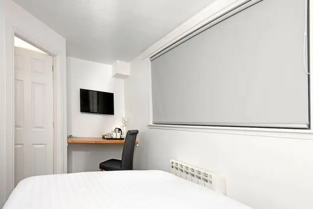 Deluxe Tek Büyük Yataklı Oda, Banyolu/Duşlu