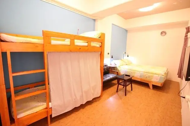 Family Dört Kişilik Oda, Ortak Banyo