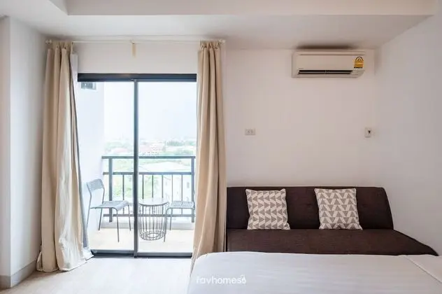 Superior Oda, 1 En Büyük (King) Boy Yatak, Buzdolabı ve Mikrodalga, Şehir Manzaralı