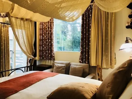 Comfort Tek Büyük Yataklı Oda, Sigara İçilmez, Bahçe Manzaralı