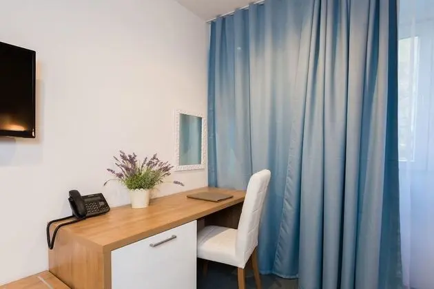 Comfort Üç Kişilik Oda, 3 Tek Kişilik Yatak