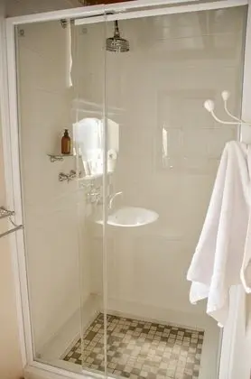 Comfort Tek Büyük Yataklı Oda (Cape Teak)