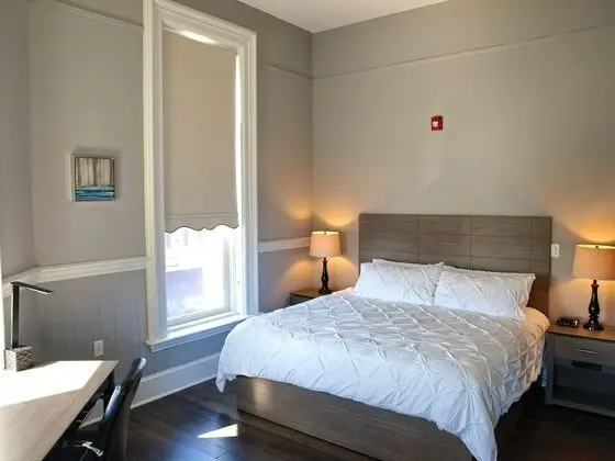 Standard Tek Büyük Yataklı Oda, Banyolu/Duşlu (Room Four)