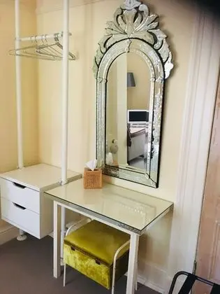 Deluxe Büyük Yataklı Tek Kişilik Oda