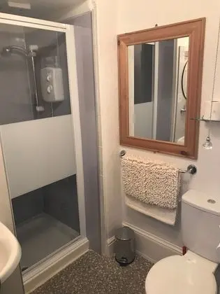 Superior Tek Büyük veya İki Ayrı Yataklı Oda