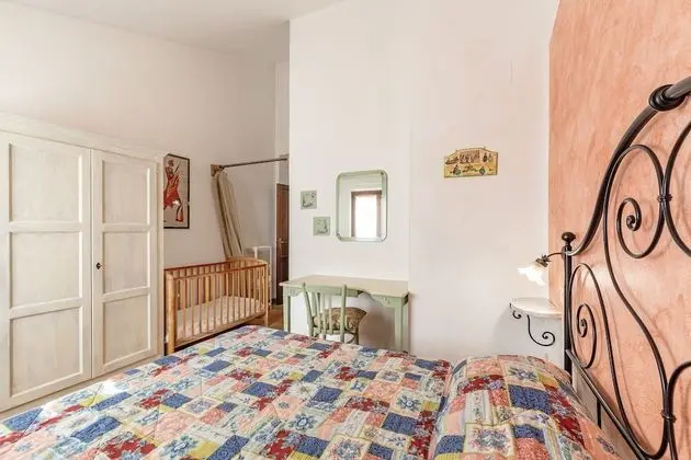 Family Apart Daire, Birden Çok Yatak, Bahçeli (Cornflower apt with shared pool)