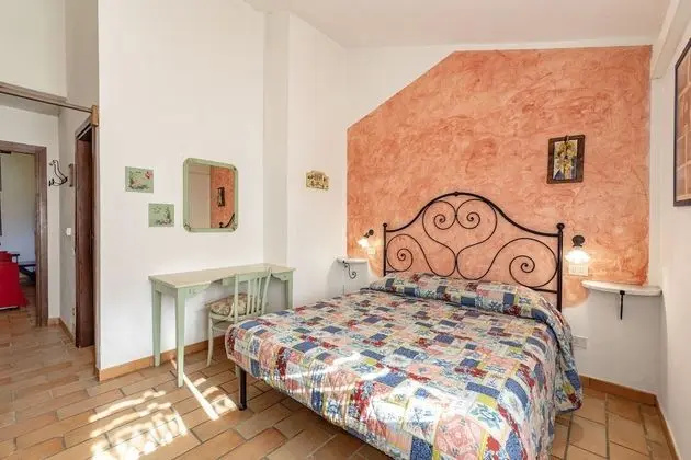 Family Apart Daire, Birden Çok Yatak, Bahçeli (Cornflower apt with shared pool)