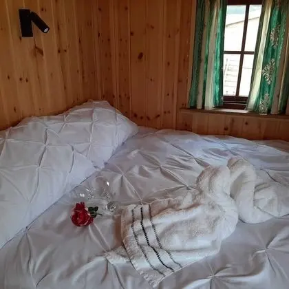 Kır Evi, 1 Büyük (Queen) Boy Yatak