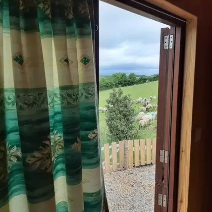 Kır Evi, 1 Büyük (Queen) Boy Yatak