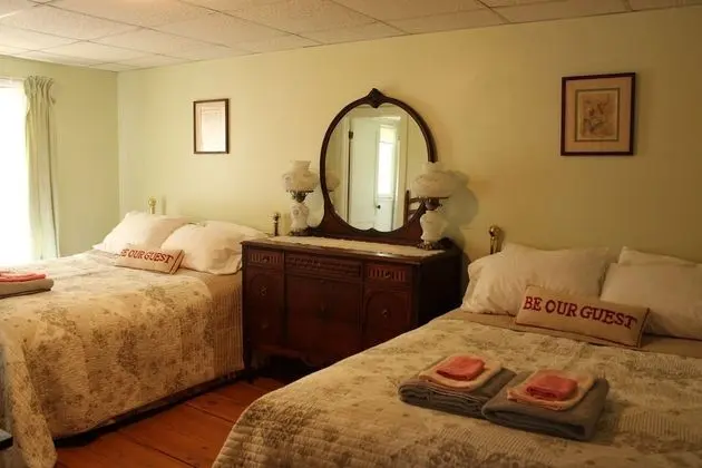 Ossipee- Room 3