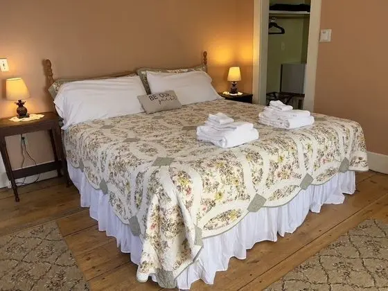 Parkside- Room 2