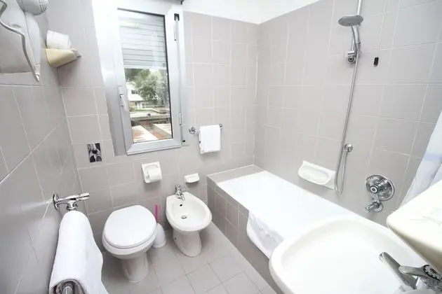 Tek Büyük veya İki Ayrı Yataklı Oda