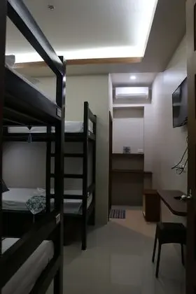 Ortak Ranzalı Oda, Karma Ranzalı Oda, Sigara İçilmez (4 Bed)