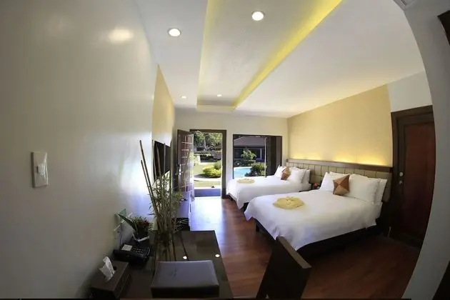Poolside Premier Room
