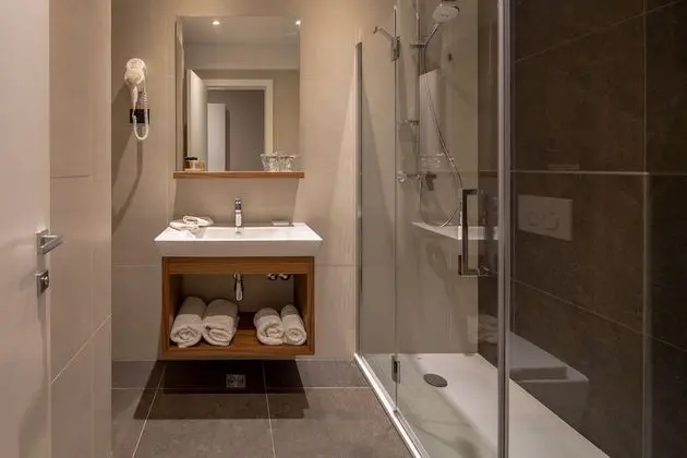 Tek Büyük veya İki Ayrı Yataklı Oda