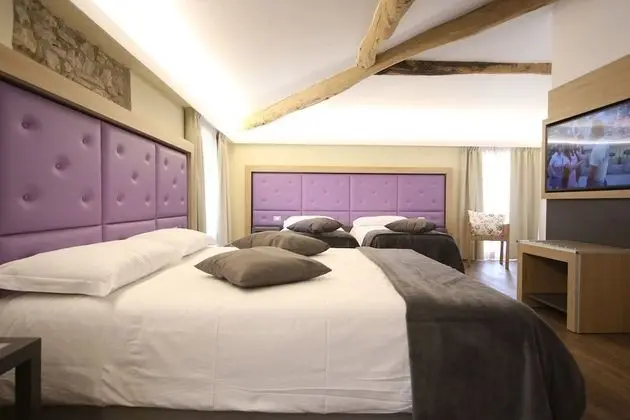 Superior Dört Kişilik Oda