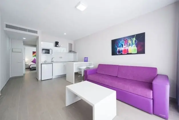 Apart Daire, 1 Yatak Odası, Havuz Manzaralı