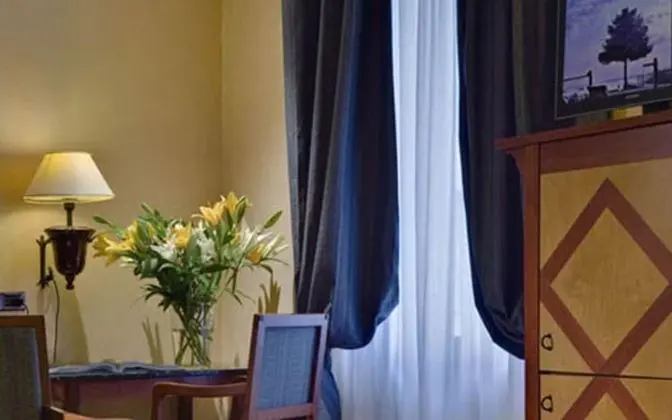 Tek Büyük veya İki Ayrı Yataklı Oda