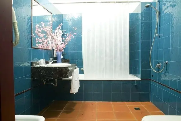 Tek Büyük veya İki Ayrı Yataklı Oda