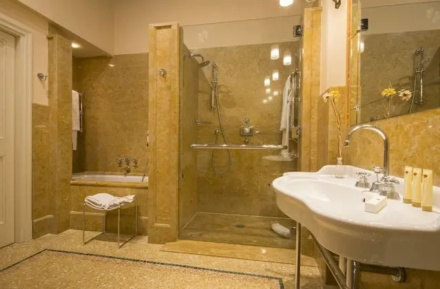 Deluxe Süit, 2 Yatak Odası, Engellilere Uygun, Sigara İçilebilir