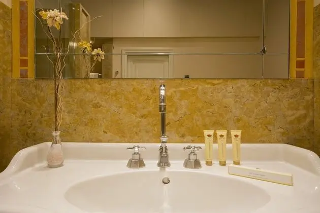 Deluxe Süit, 2 Yatak Odası, Engellilere Uygun, Sigara İçilebilir