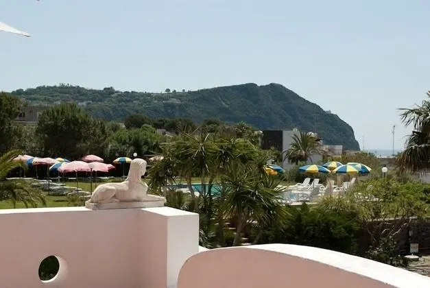 Tek Büyük veya İki Ayrı Yataklı Oda, Balkon