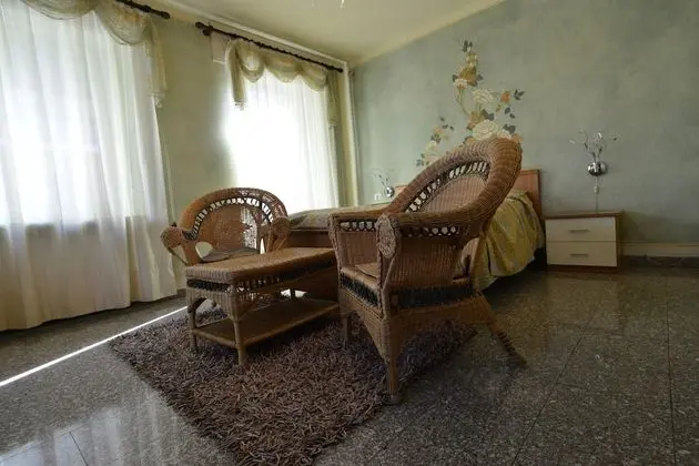 Classic Tek Büyük Yataklı Oda