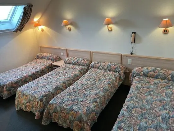 Classic Dört Kişilik Oda